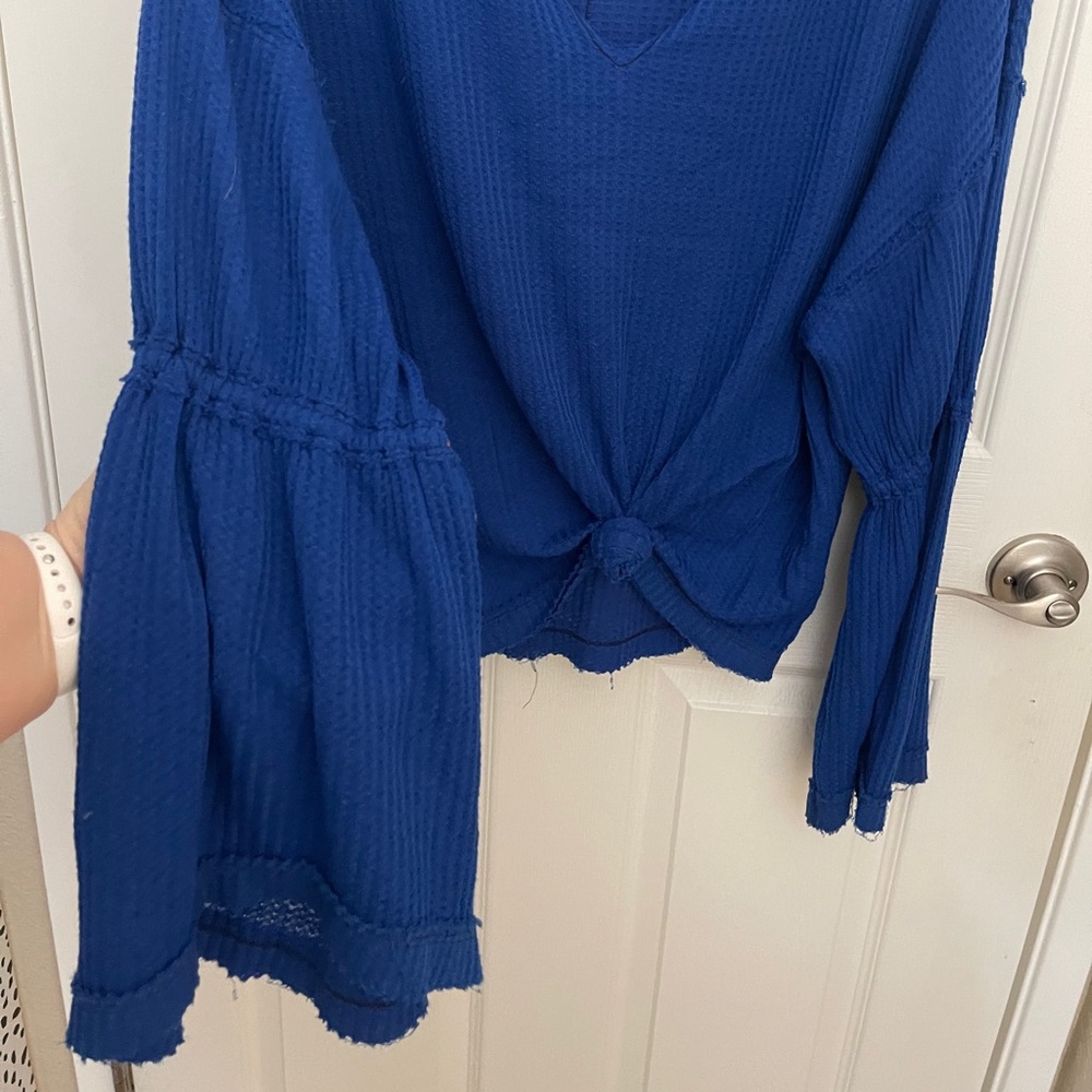 FREE PEOPLE SWEATER - Picture 4 of 4